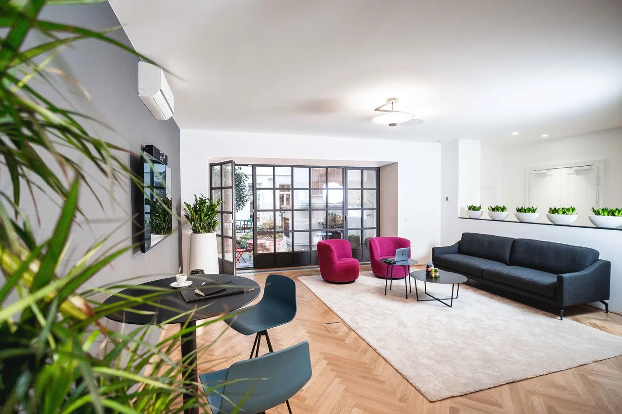 Loft 1080 Eingang